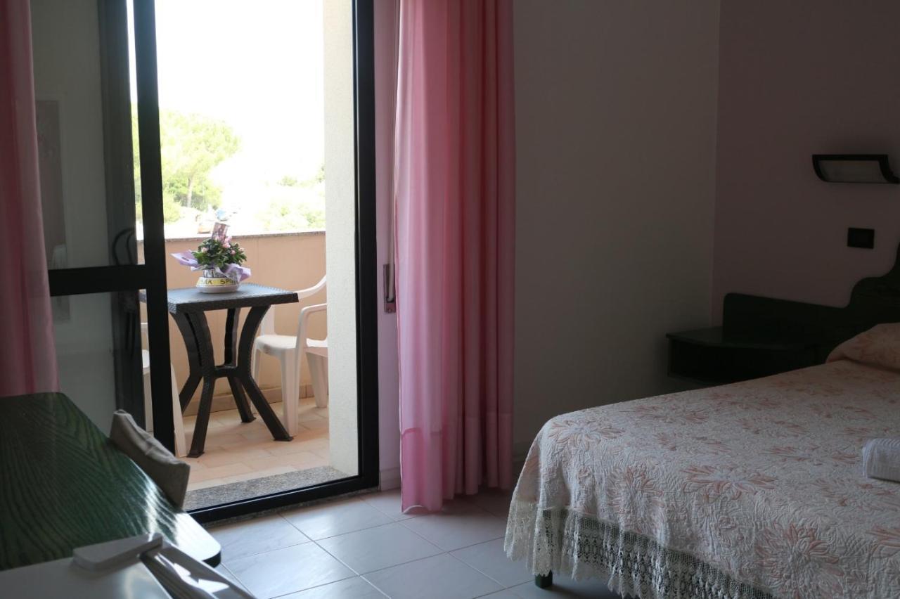 Senorbi Hotel Mater Mediterranea מראה חיצוני תמונה