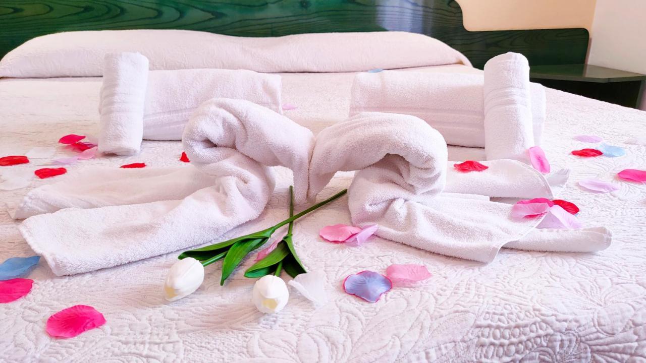 Senorbi Hotel Mater Mediterranea מראה חיצוני תמונה