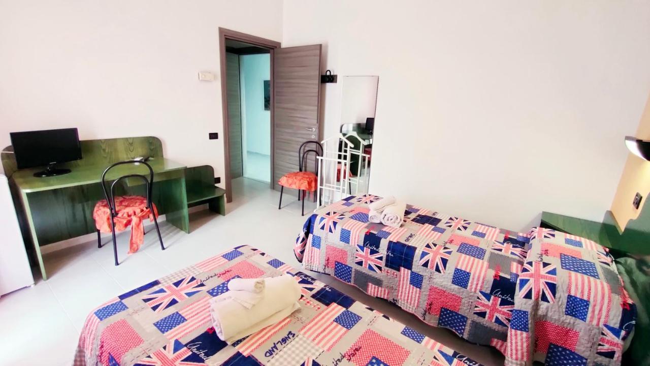 Senorbi Hotel Mater Mediterranea מראה חיצוני תמונה