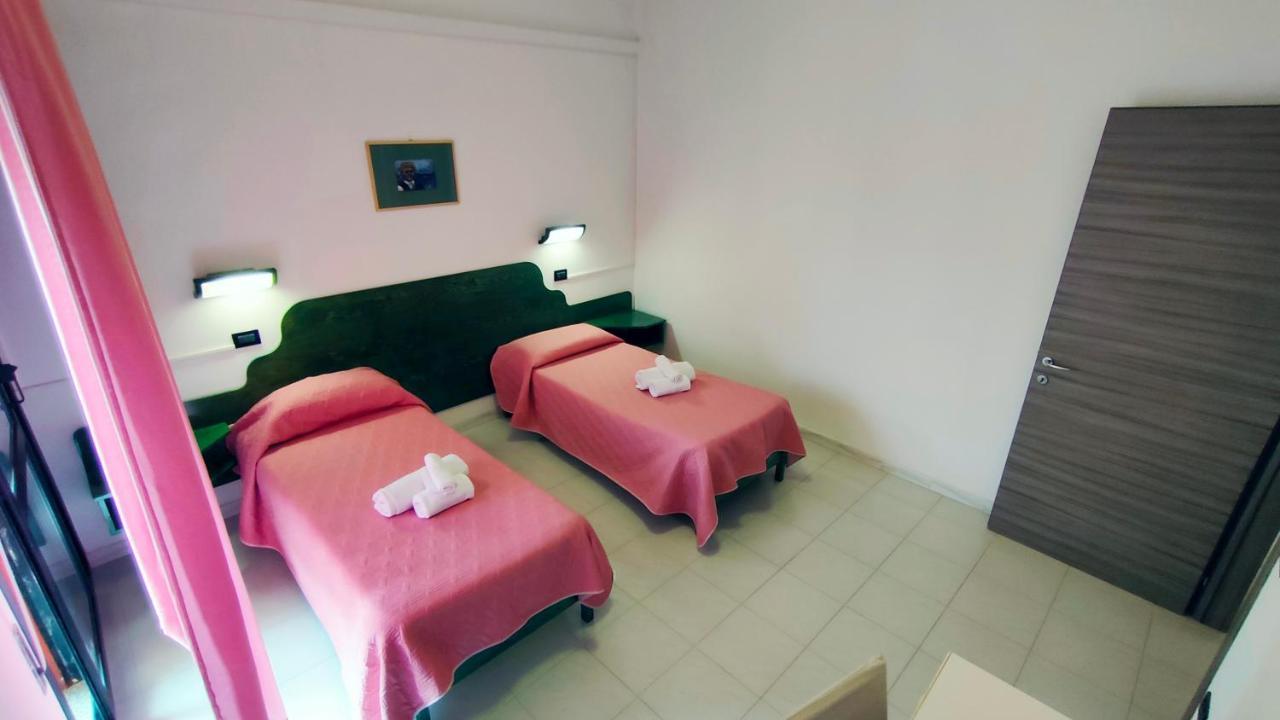 Senorbi Hotel Mater Mediterranea מראה חיצוני תמונה