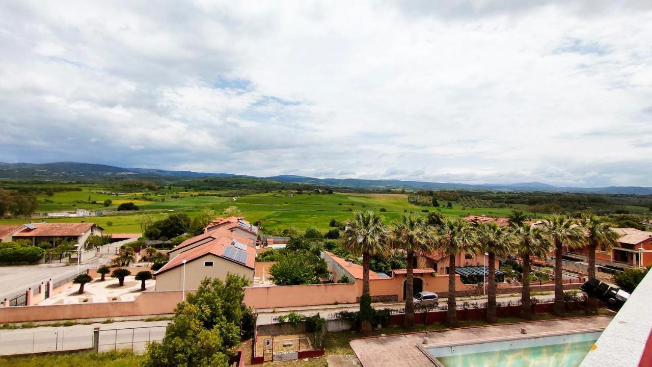 Senorbi Hotel Mater Mediterranea מראה חיצוני תמונה